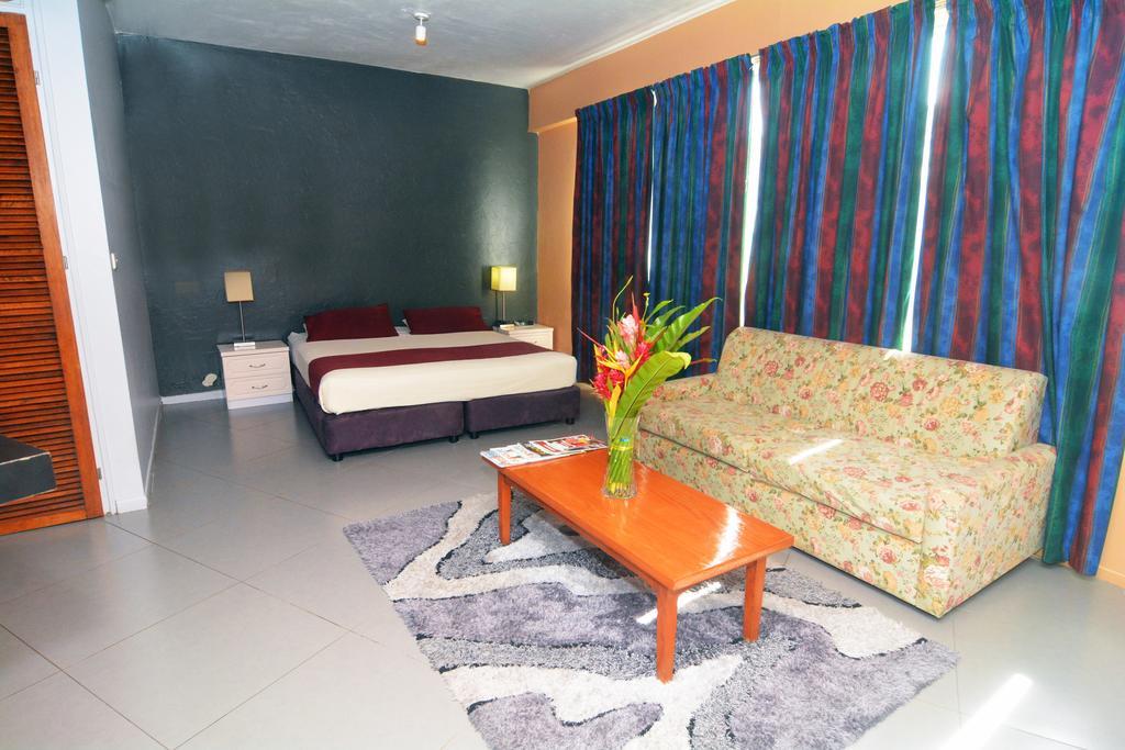 Hotel Olympic Port Vila Buitenkant foto